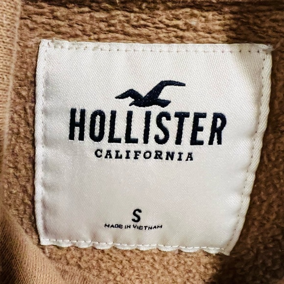🔥Hollister Crop Sweatshirt 🔥 - Picture 4 of 8